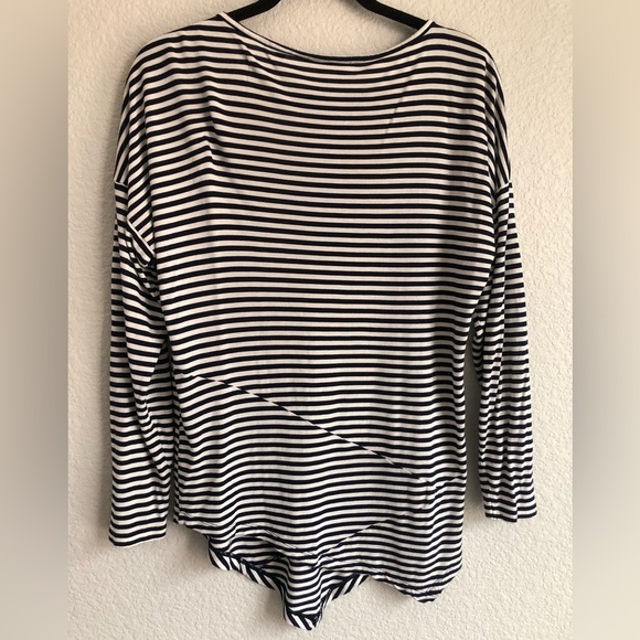 Cabi Long sleeve striped asymmetrical hem tunic top casual modest closet basic - Picture 4 of 4